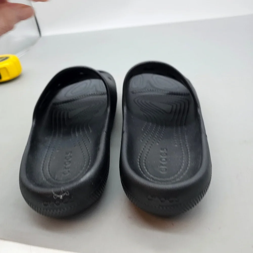 Crocs Classic Slide Sandals Black Mens 8 Womens 10 Comfort Water Shoes
